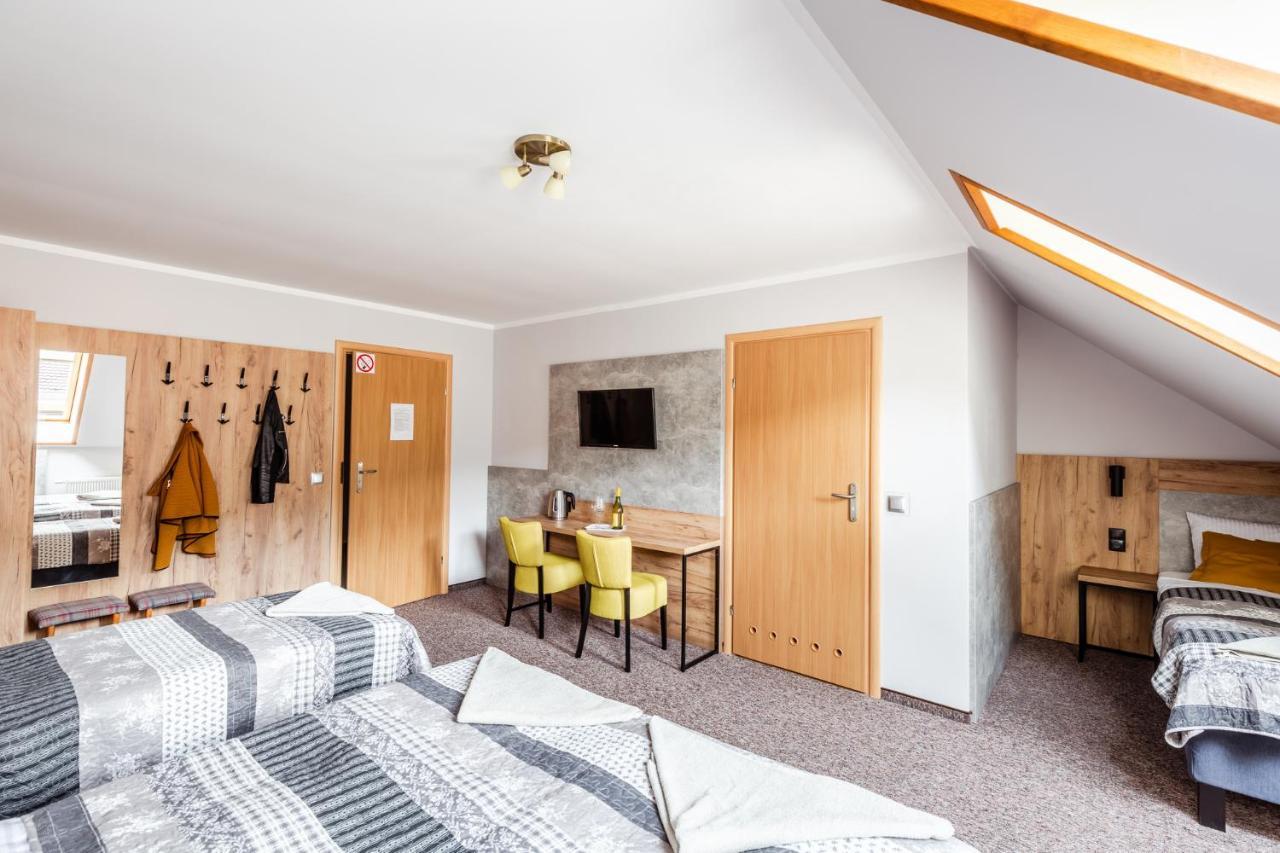 Kosowka Czarna Gora Bed & Breakfast Stronie Slaskie Exterior photo